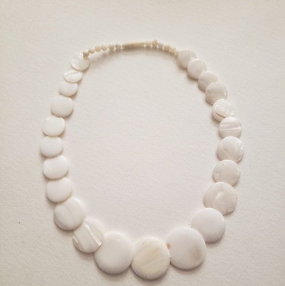 Shell necklace - Picture 2 of 3
